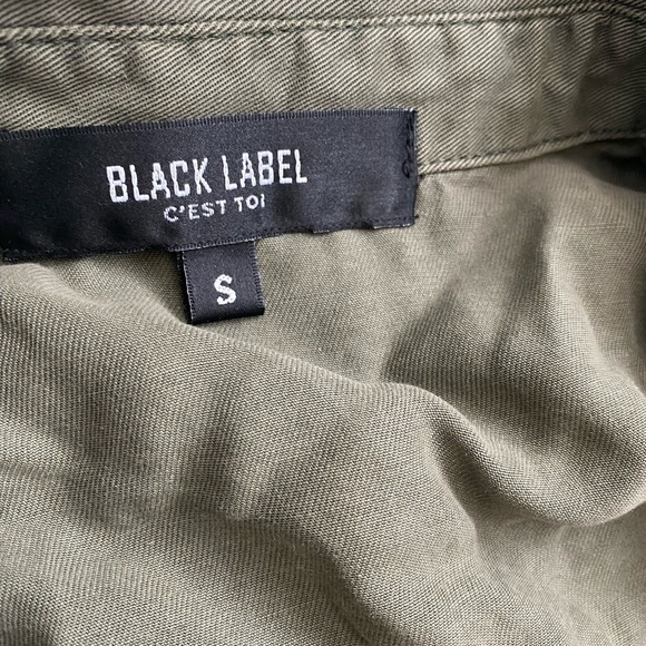 Army Green Button-up Tunic (fall must have! 🍁) - Picture 2 of 7